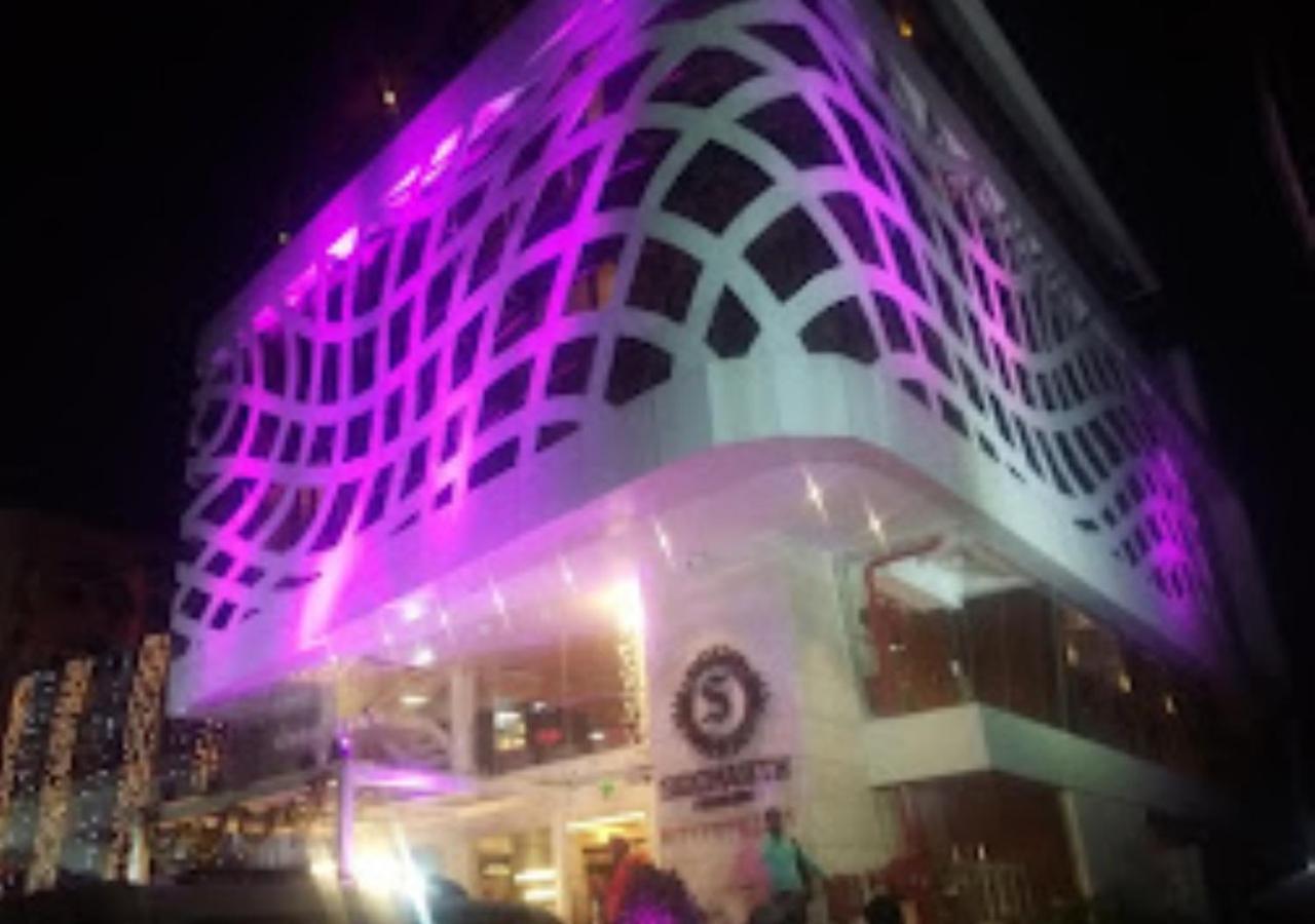 Hotel Siddharth Premiere Chandrapur Extérieur photo